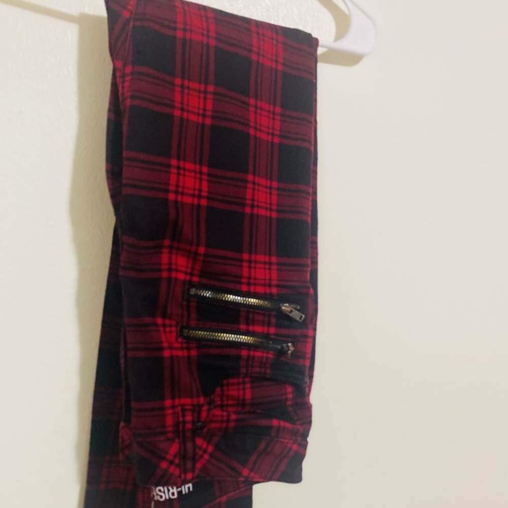 a976-A4~ HT Denim, Hot Topic~Size 3 Woman Bottoms, 26 Inch Waist~Womens~Pants - Picture 9 of 14